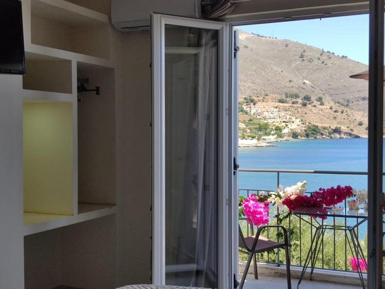 Ballas Apartments Agia Efimia Eksteriør bilde